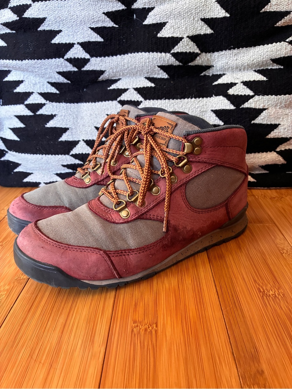 Danner Jag Women’s sz 9 hiking Casual boot summer adventure camp - Picture 2 of 11